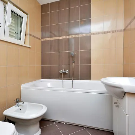 Wild Rose Apartment Podstrana